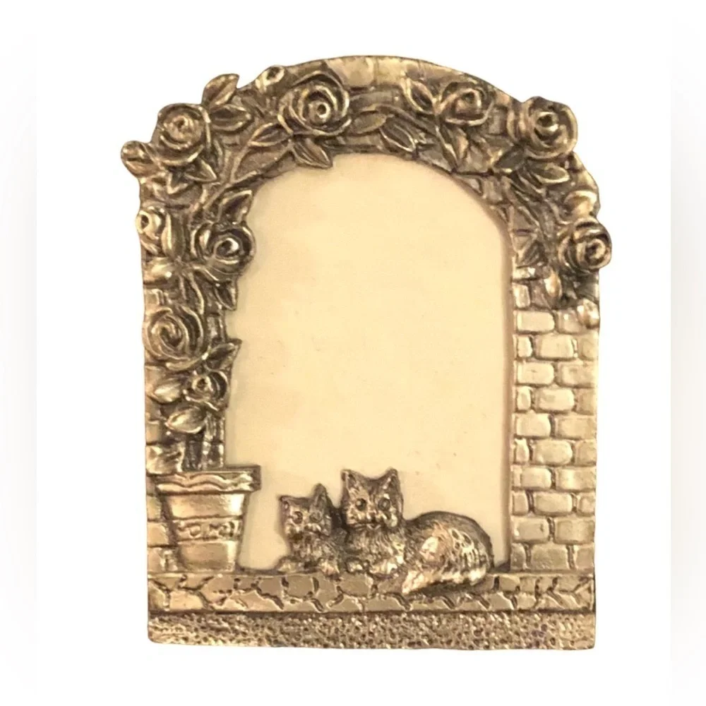 The Thomas Collection Vintage Cats and Roses Mini Pewter Frame - NWOT - Picture 3 of 3